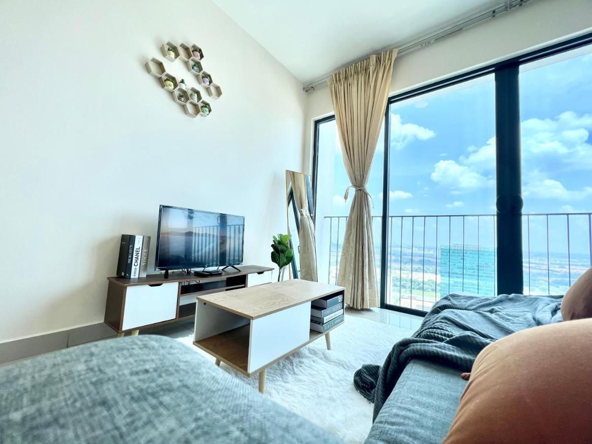 A 1-4 Pax Cozy Studio Tv Box Pool 100Mps Wifi 3 Bed Trefoil Setia Alam Ngoại thất bức ảnh